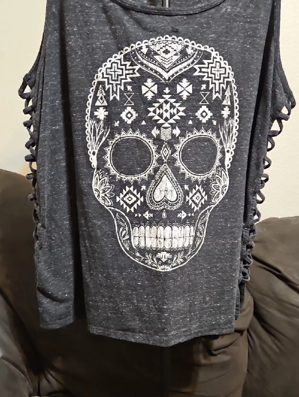 torrid Charcoal Tank with White Sugar Skull Graphic - Picture 3 of 7